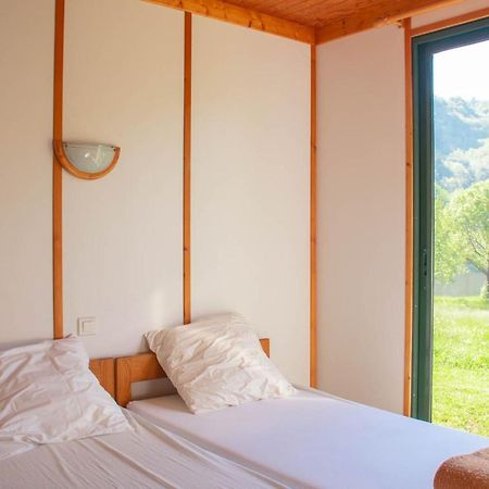 Les Chalets De Booz Saint-Germain-du-Teil Dış mekan fotoğraf