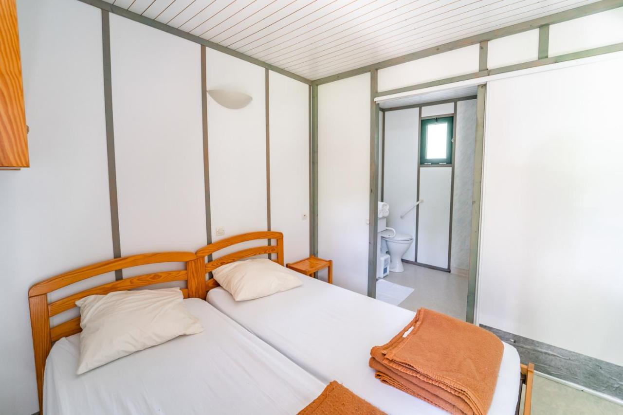 Les Chalets De Booz Saint-Germain-du-Teil Dış mekan fotoğraf